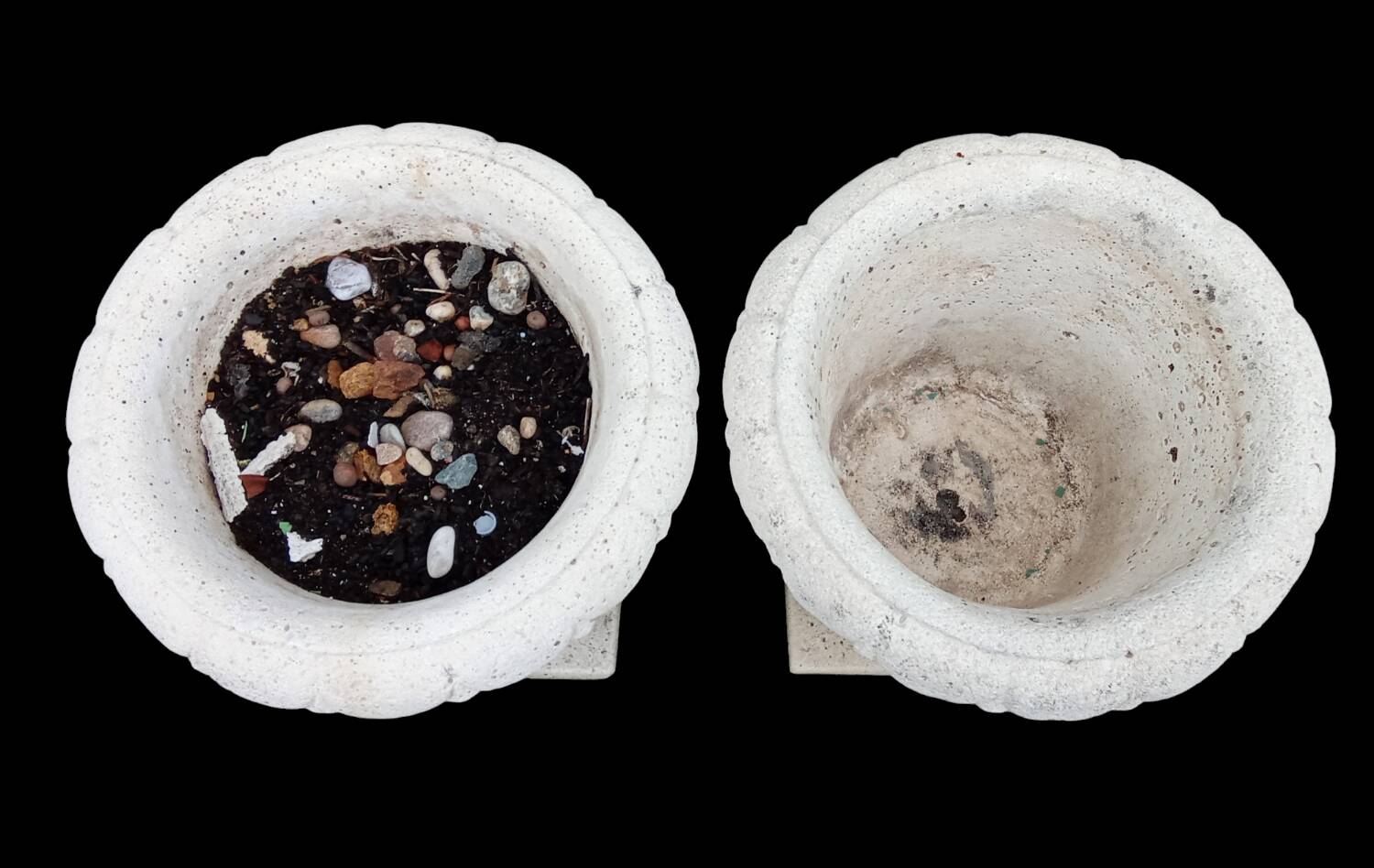 Pair of Medici planters with floral decoration