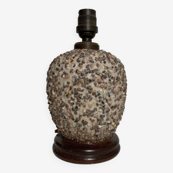 Art Deco lamp base decorated with gravel