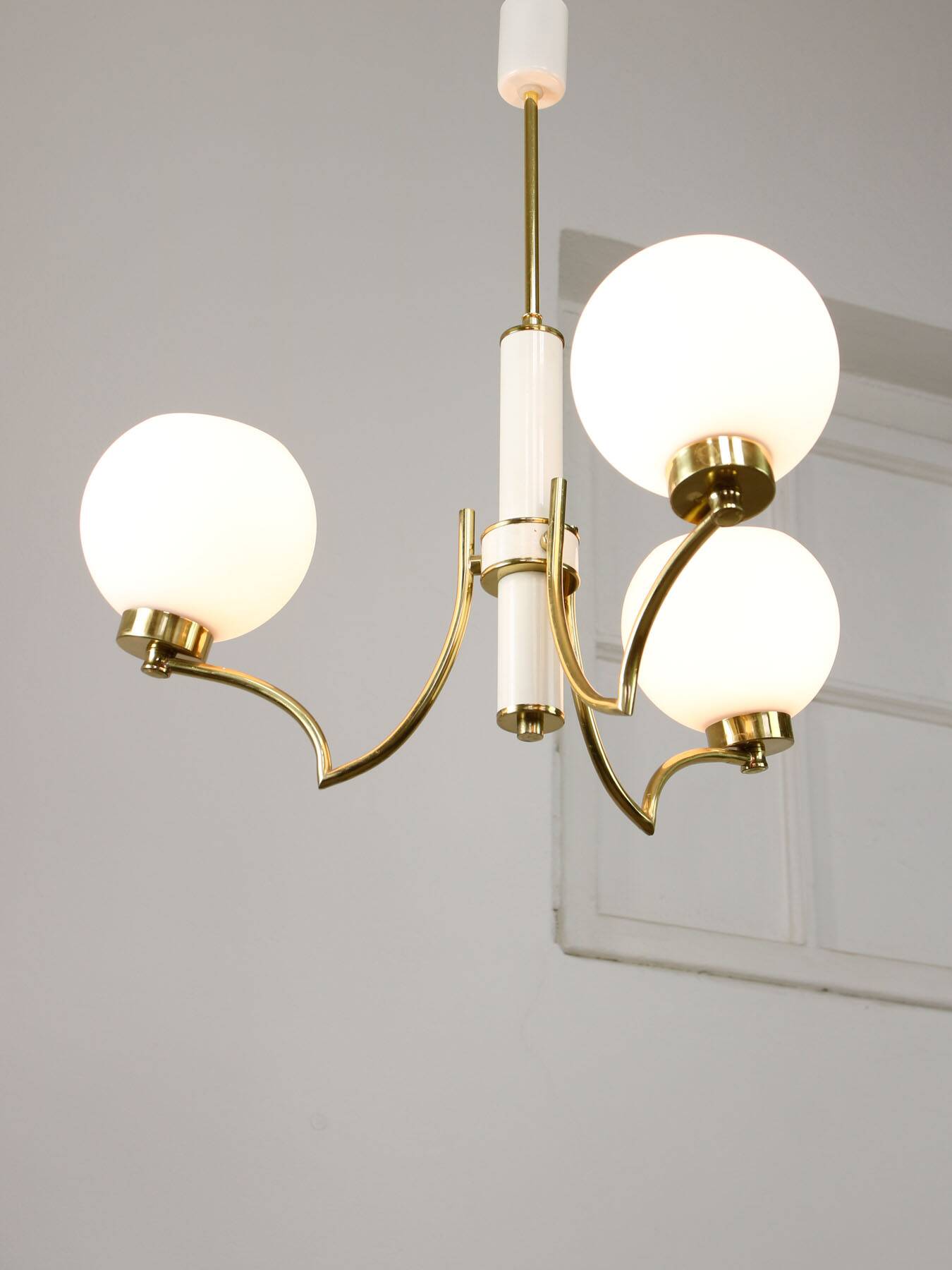 Mid-century Italian Brass and Opaline Chandelier