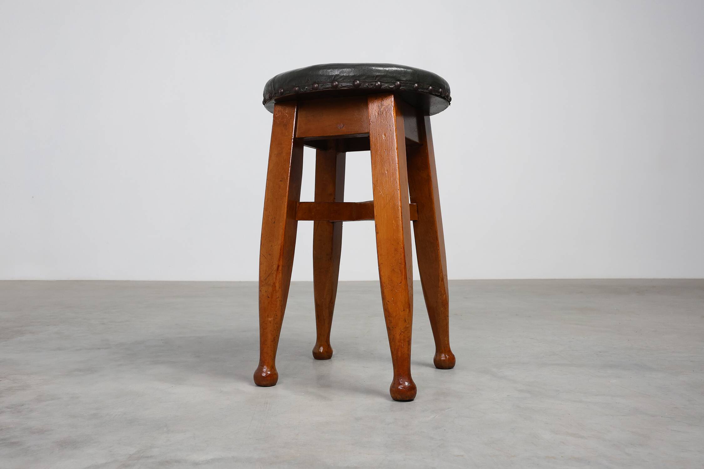 Arts & Crafts Meets Early Art Deco Oak & Leather Stool, France 1920