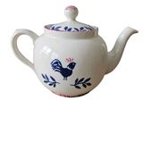 Price Kensington Potteries English Bird Teapot