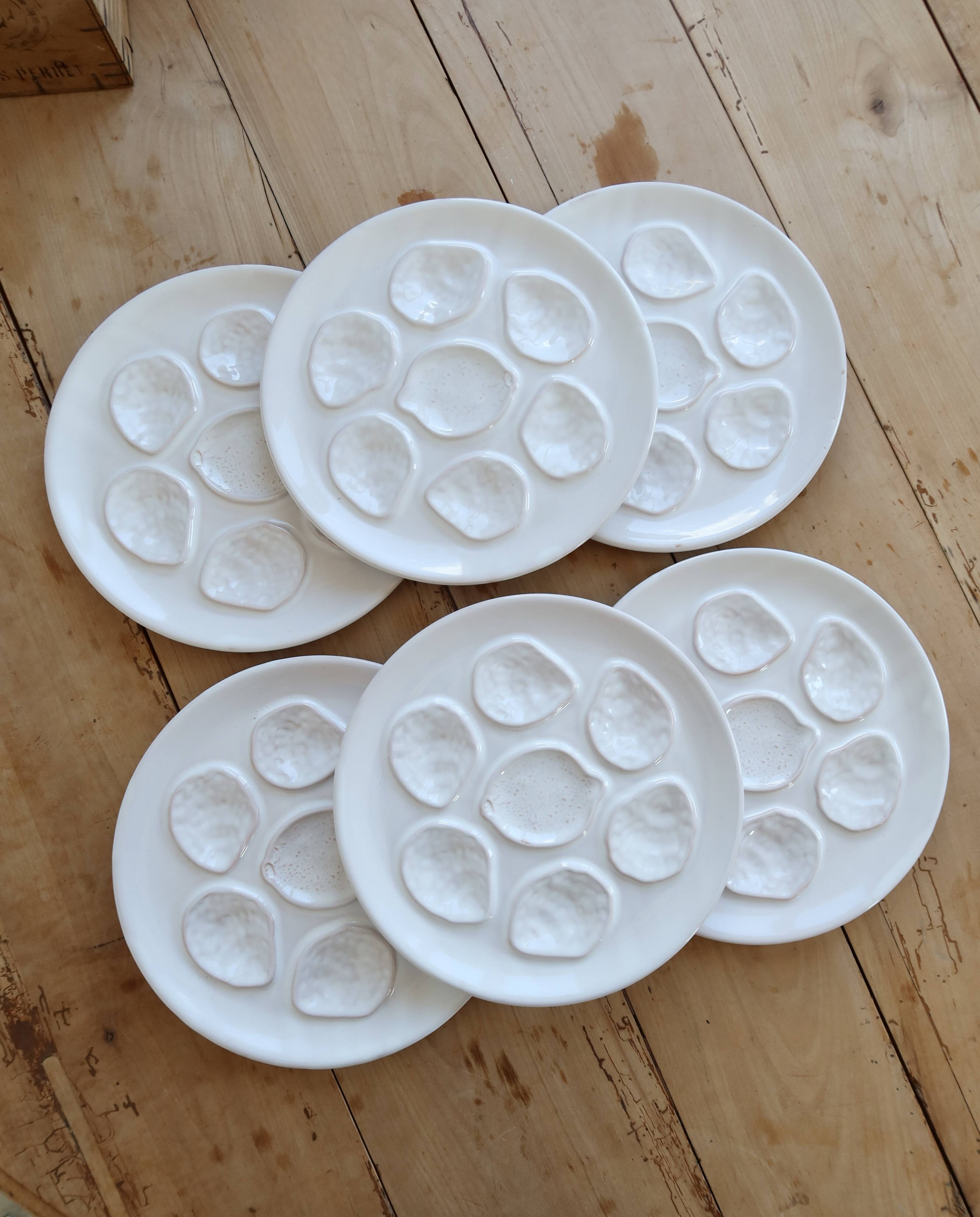 6 vintage oyster plates in earthenware