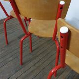 Chaises d'école