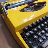 Typewriter Triumph Adler Tippa 1970