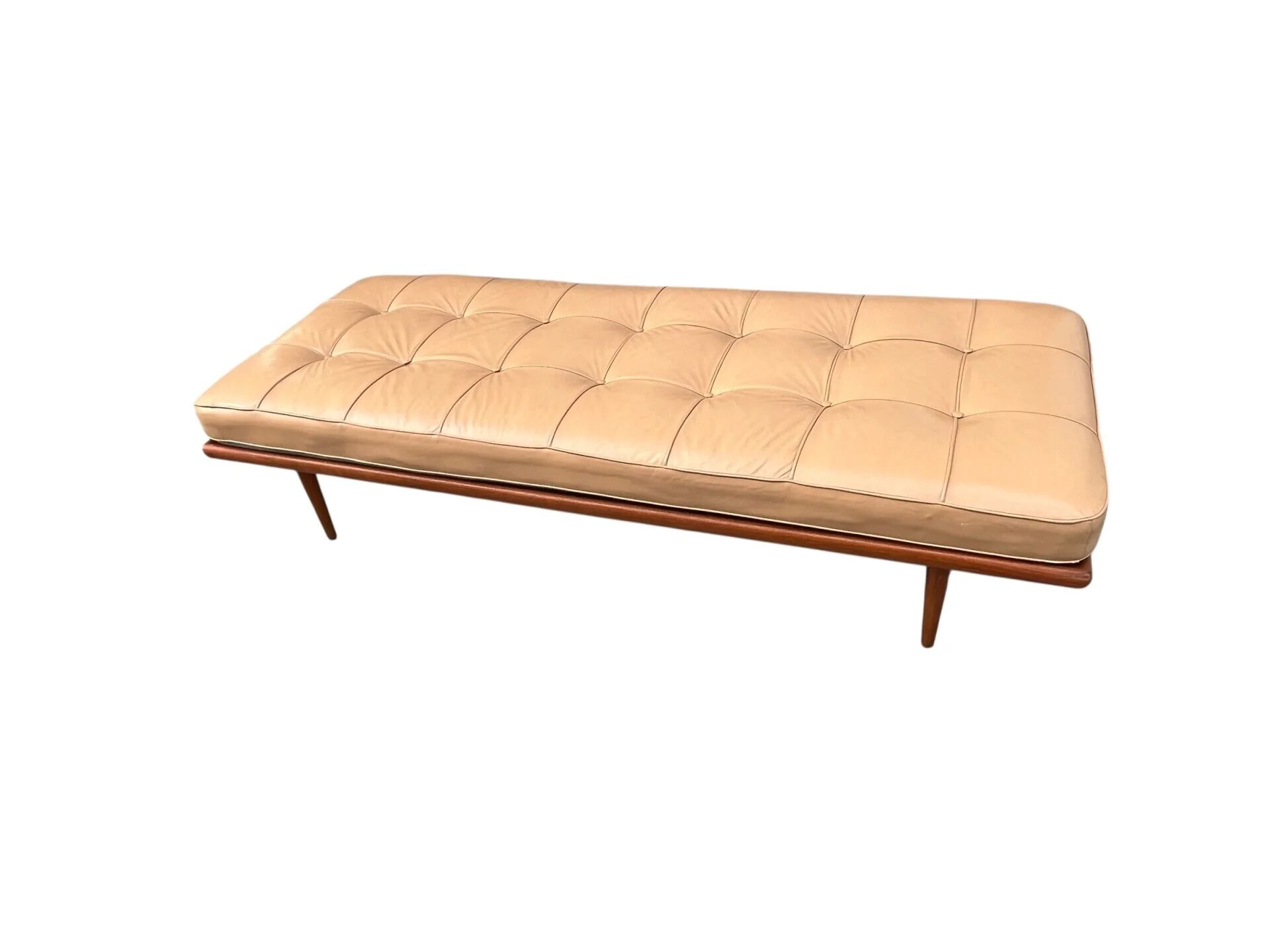 Leather daybed by Peter Hvidt for France & Son