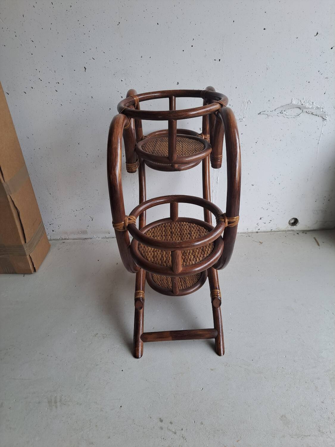 Vintage rattan heart plant holder
