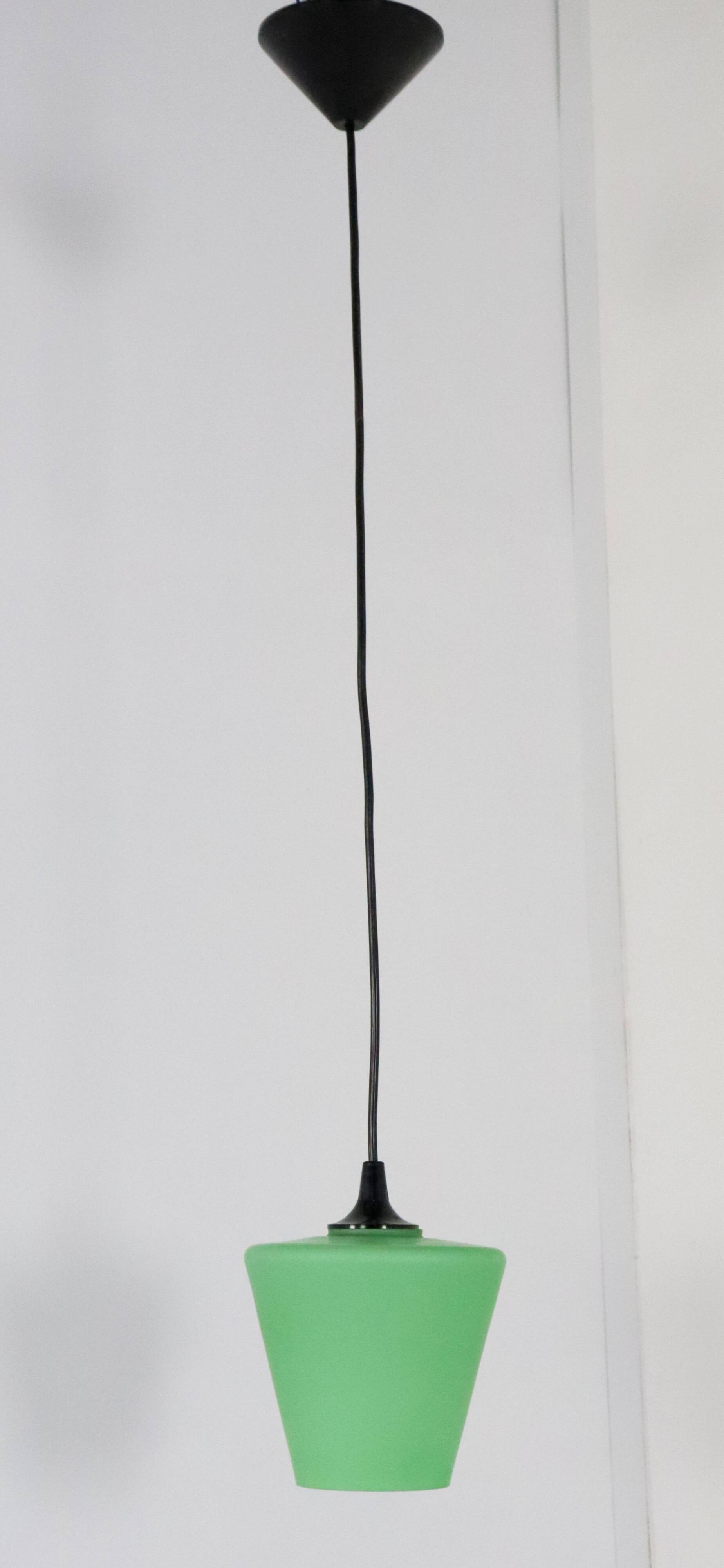 Lampe suspendue en verre vert