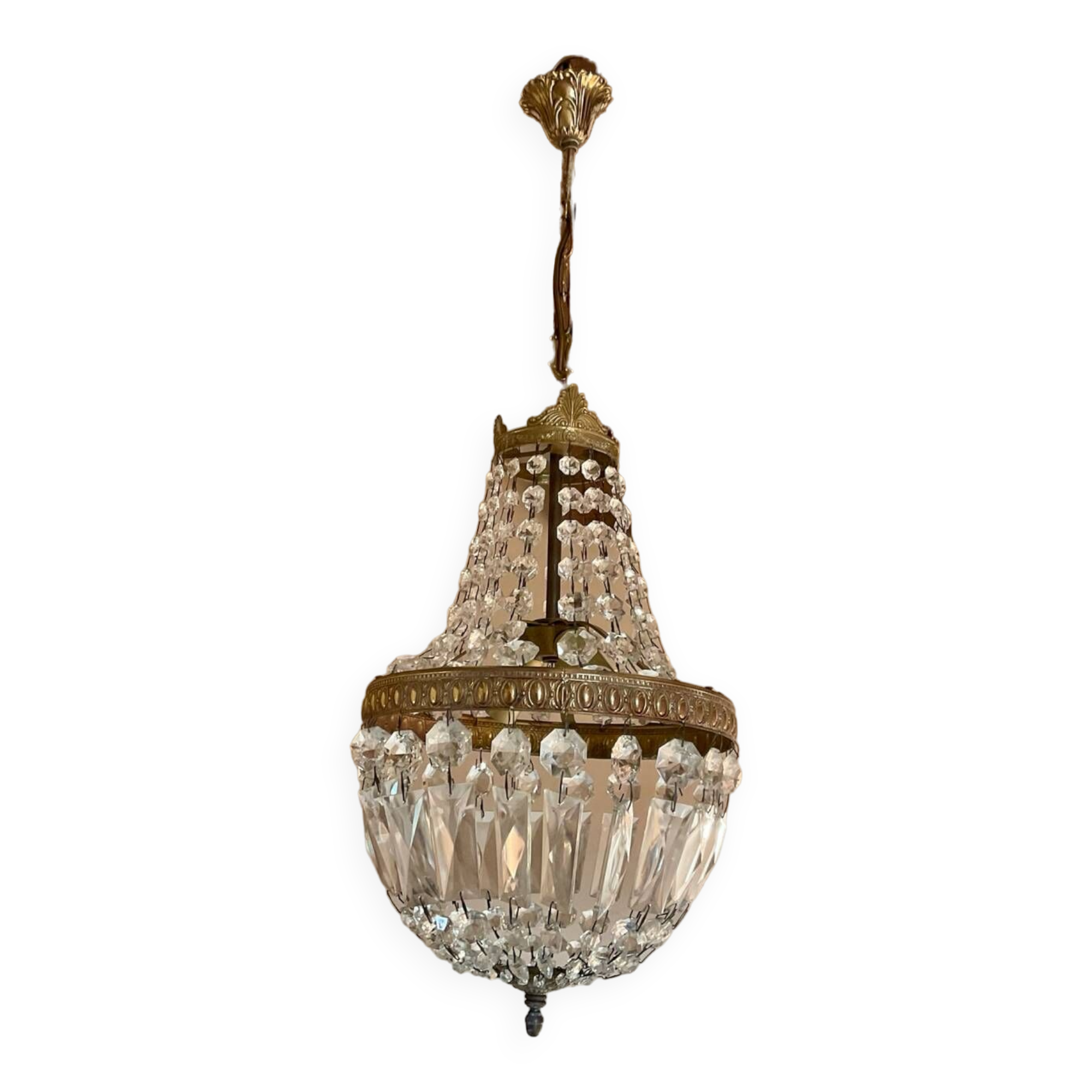 Balloon chandelier with tassels