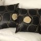 Coussins cuir design vintage