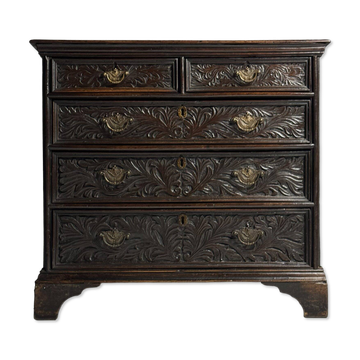 English chest of drawers 19th century