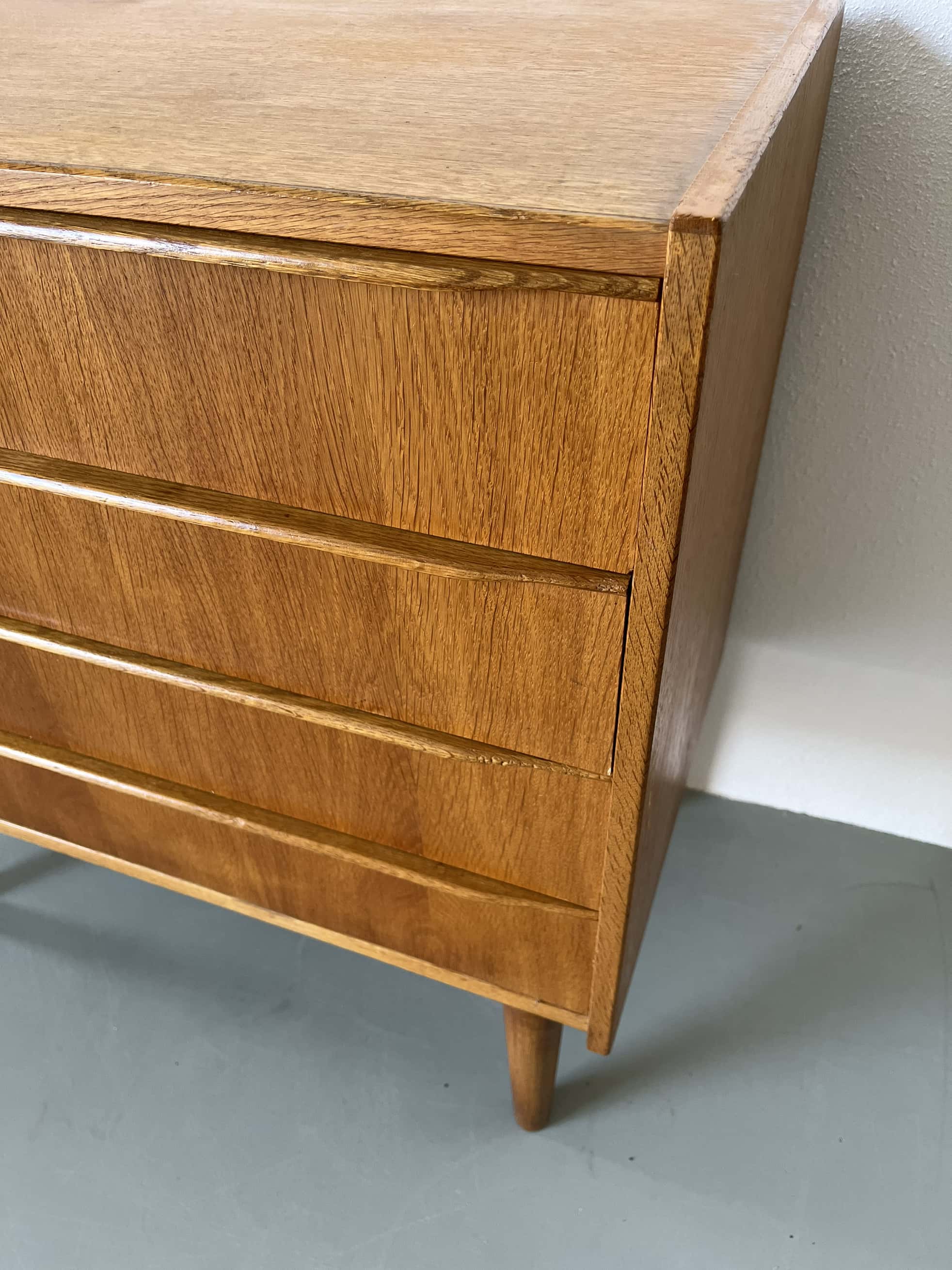 Commode vintage chêne