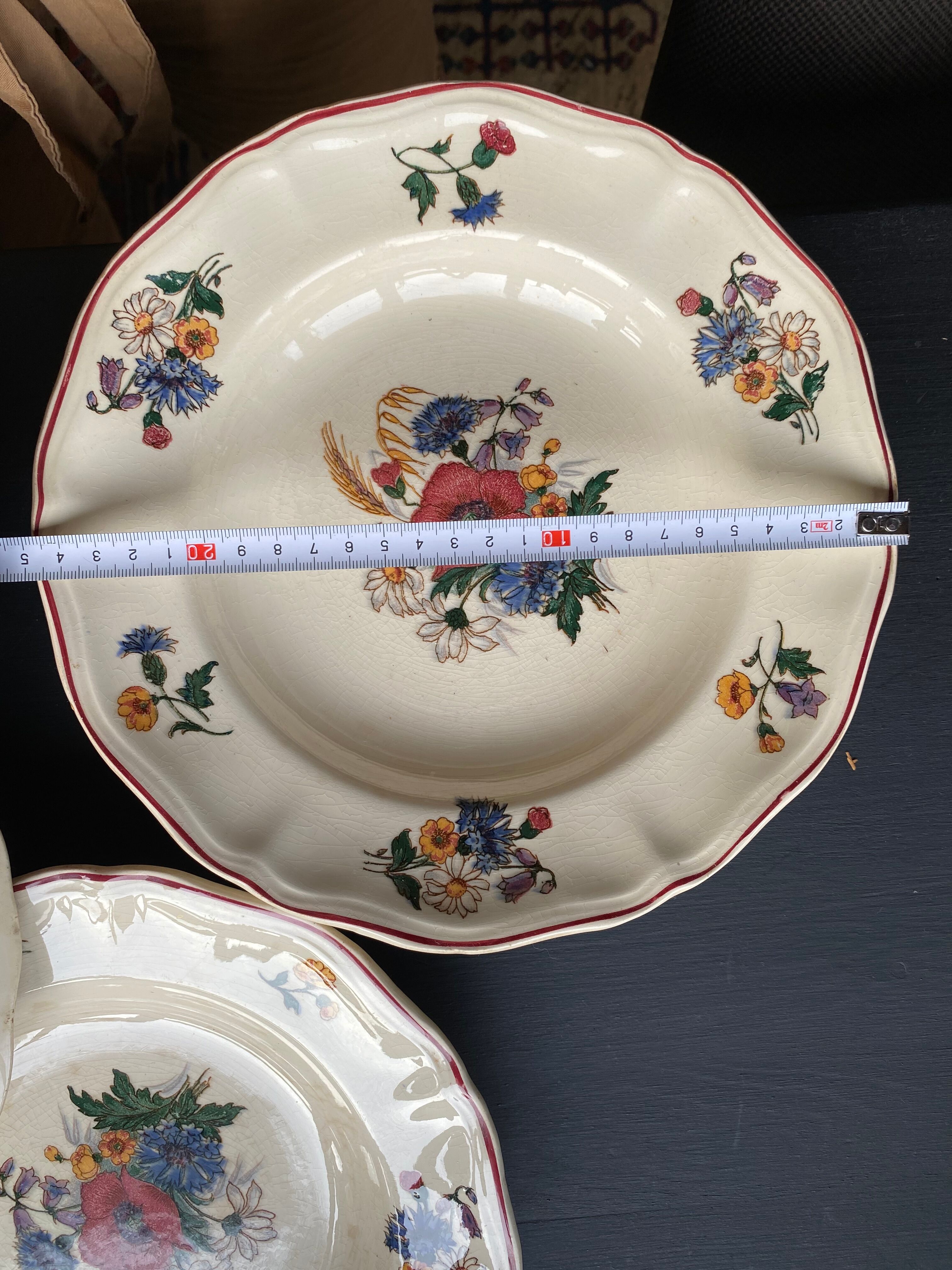 6 plates
