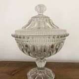 Bonbonniere, drageoire, sugar bowl in vintage molded and cut crystal
