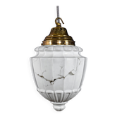Suspension néoclassique britannique des années 1930 en verre opalin et laiton