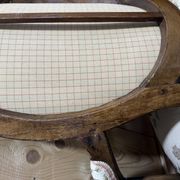 Suite de 4 fauteuils cabriolets à médaillons d'époque Louis XVI