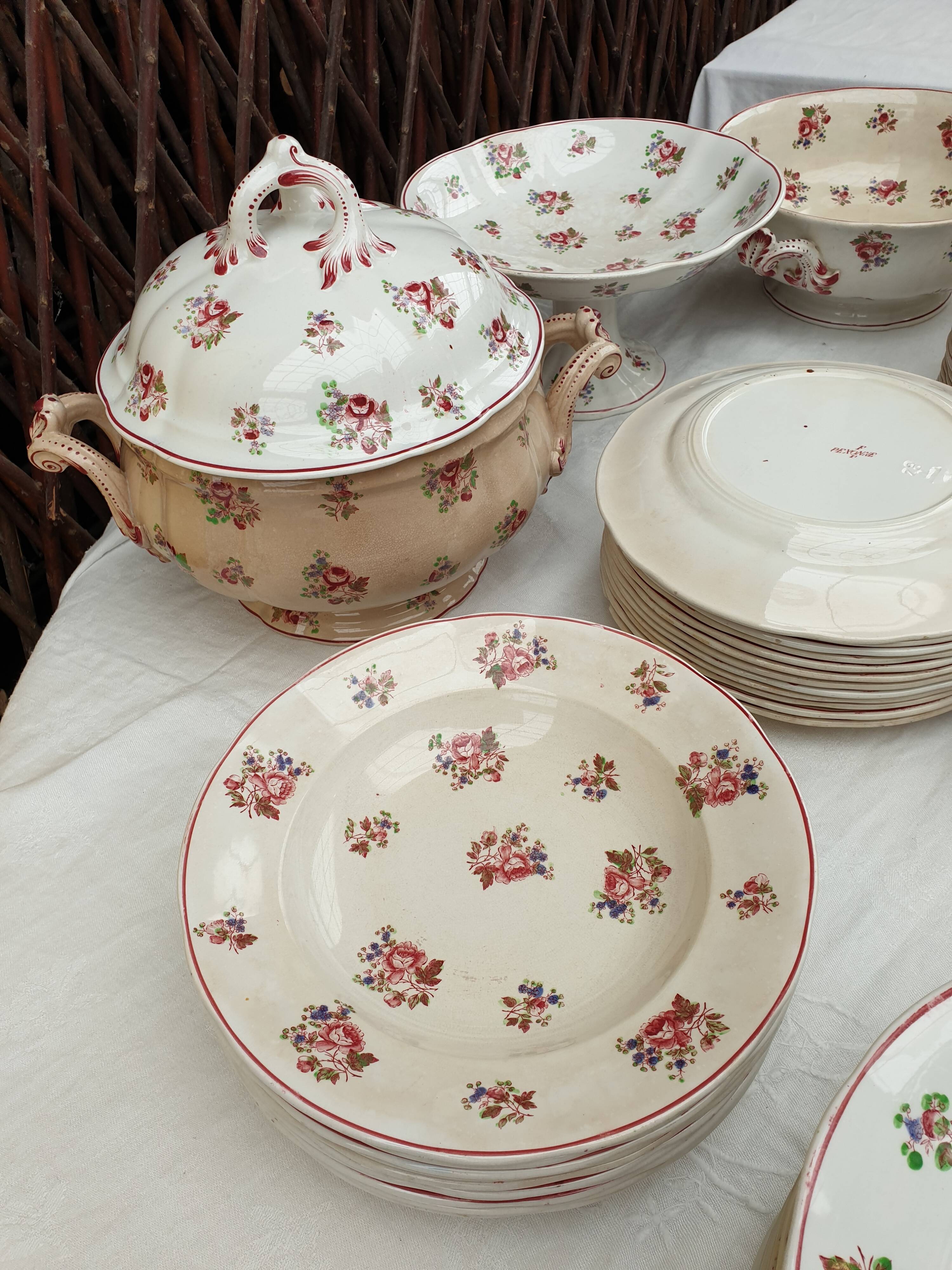 PLATES AND DISHES EARTHENWARE FF PEXONNE