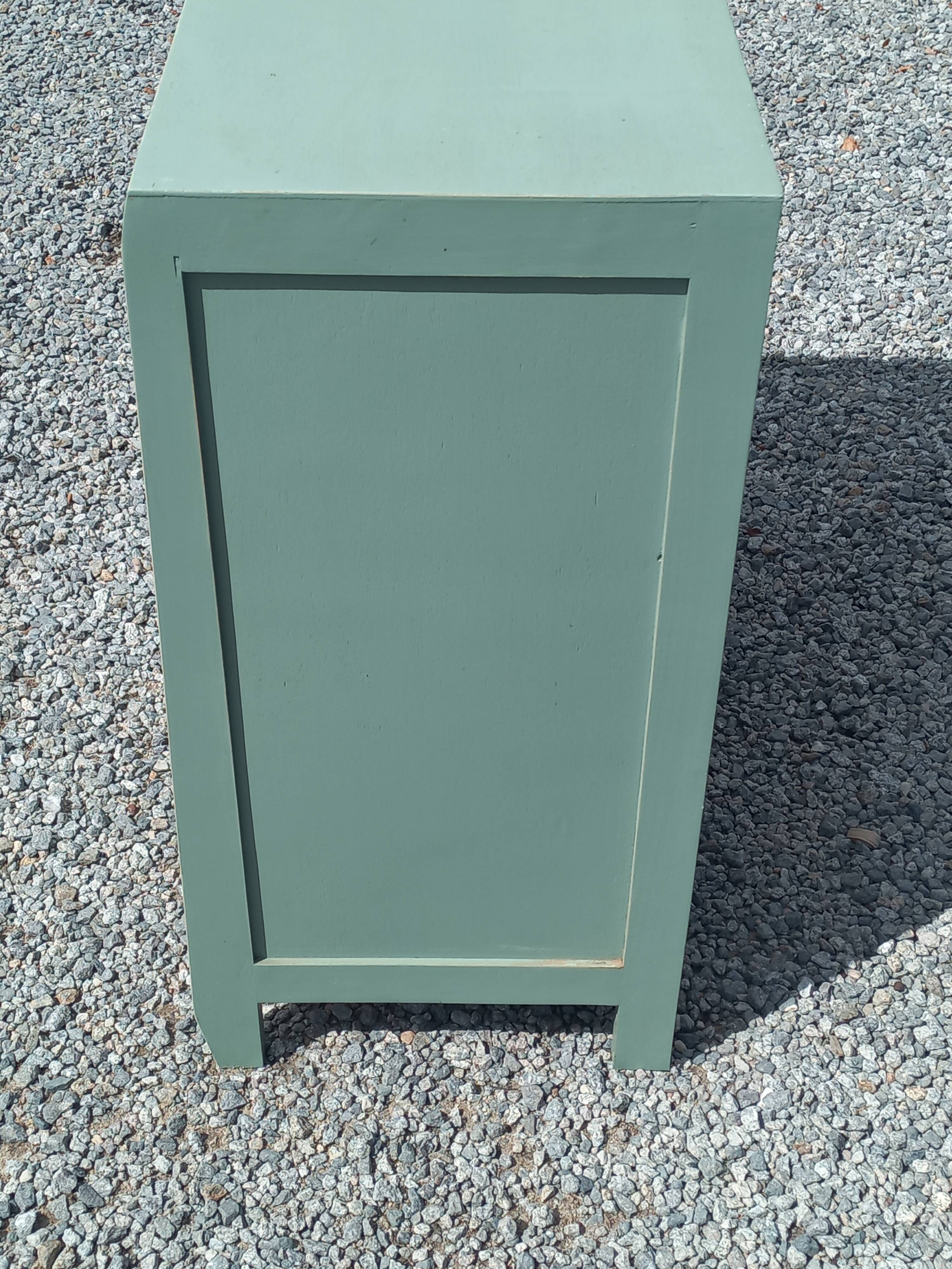 Commode en bois peint, années 50