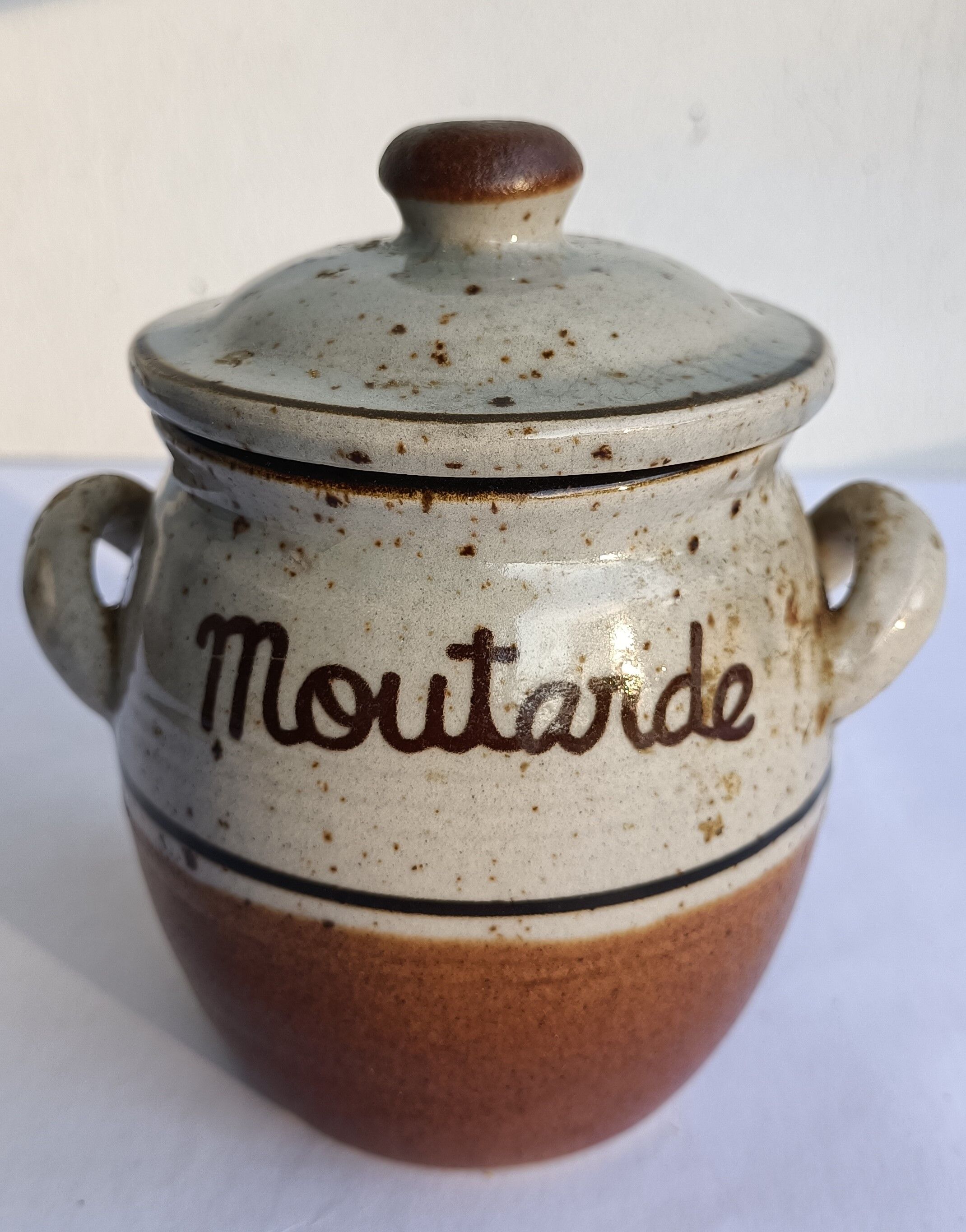 Mustard pot