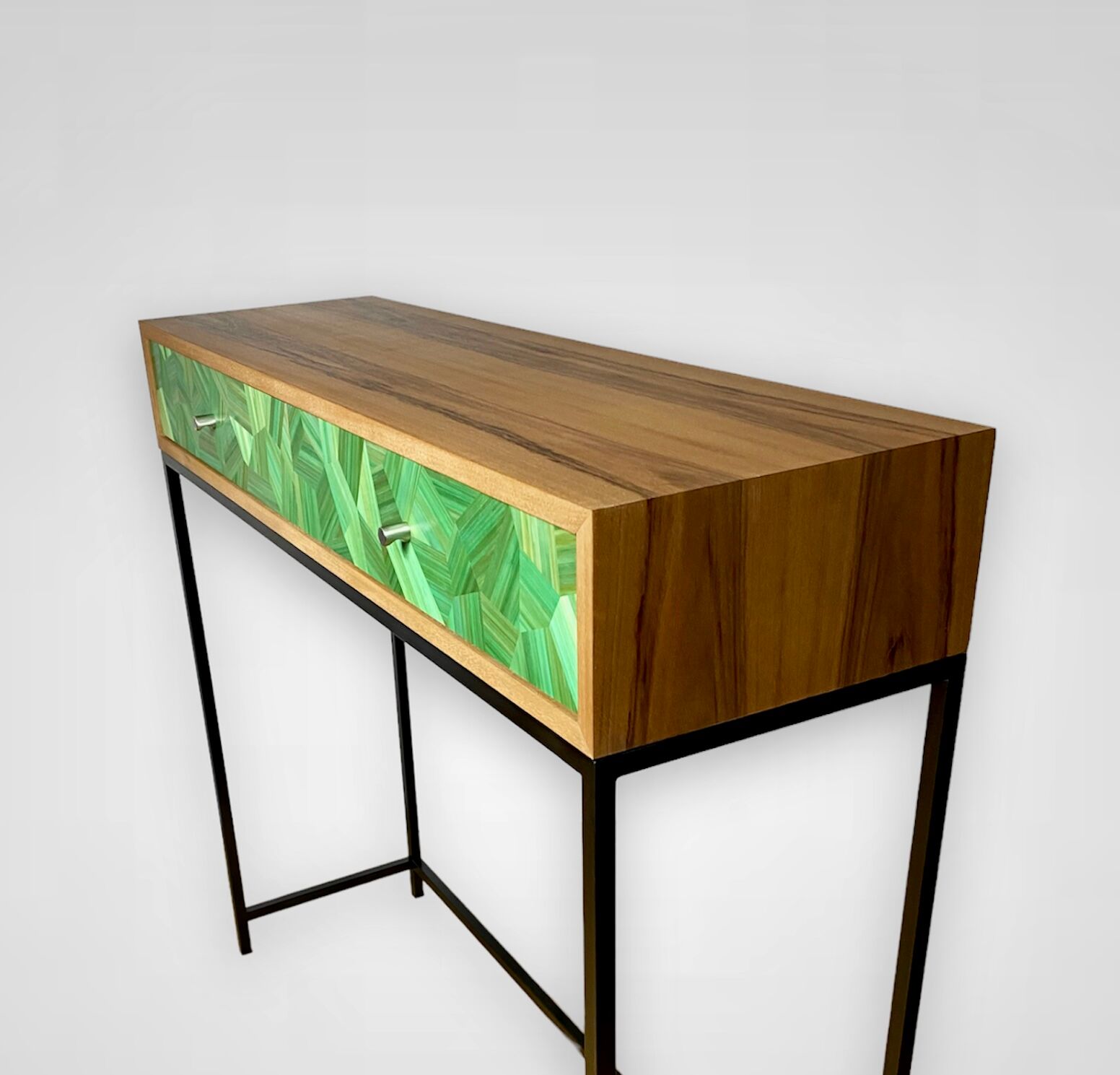 Console Straw marquetry scales