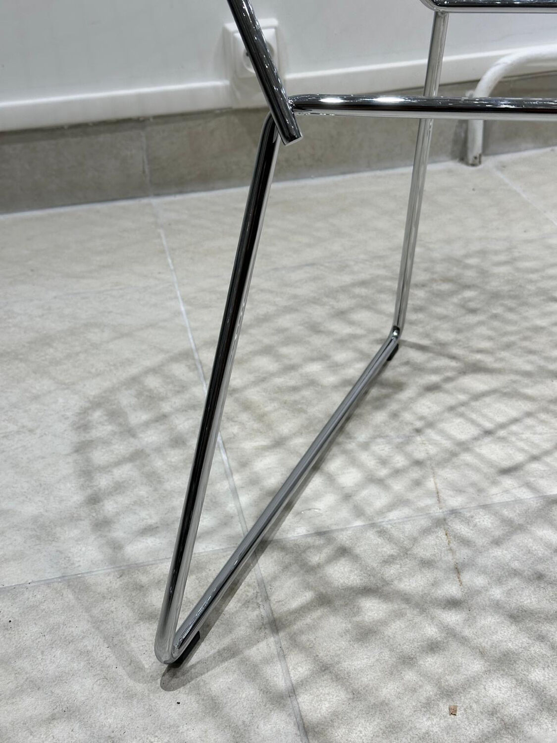 Knoll diamond armchair by Bertoia