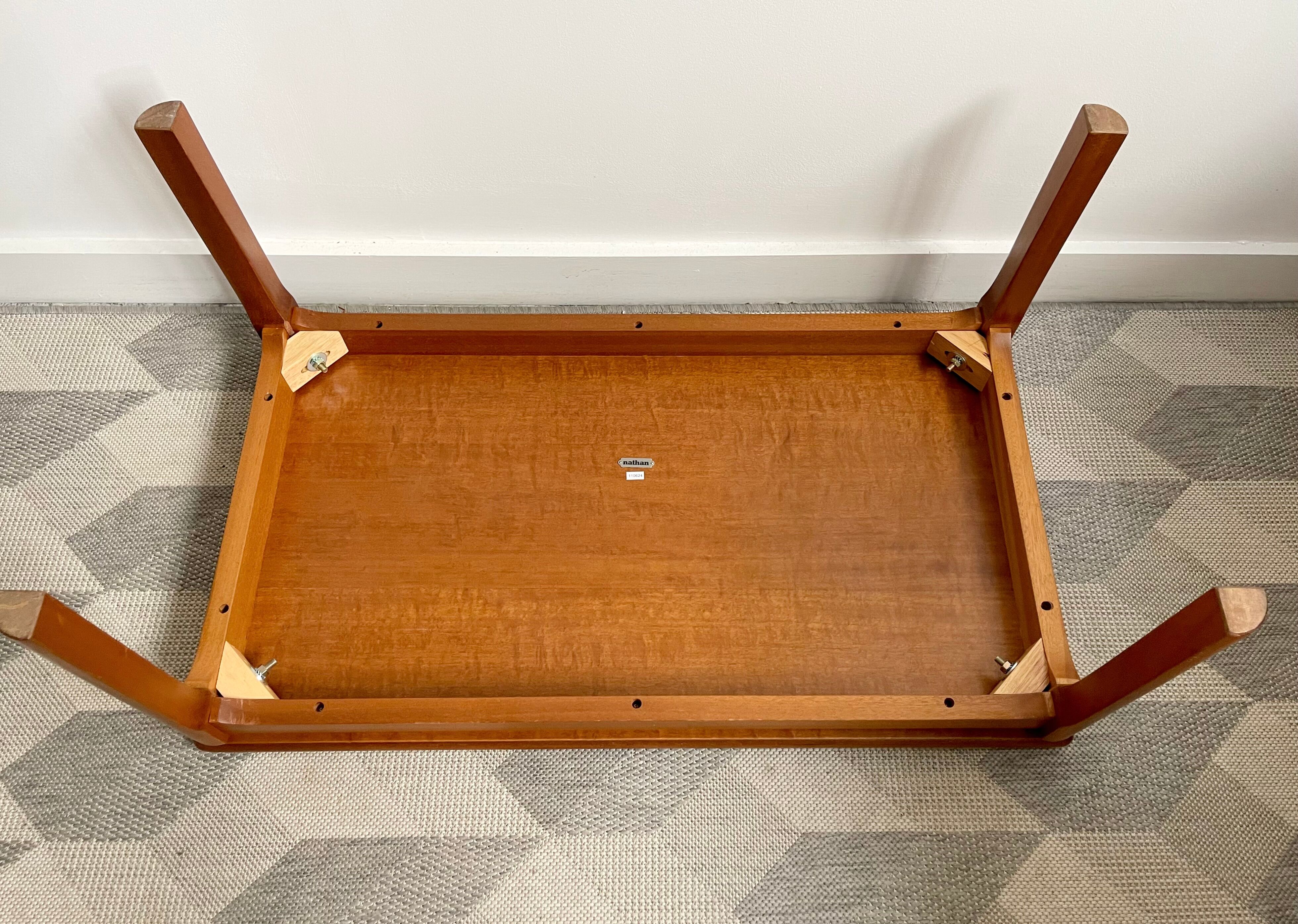 Table basse en teck par Nathan