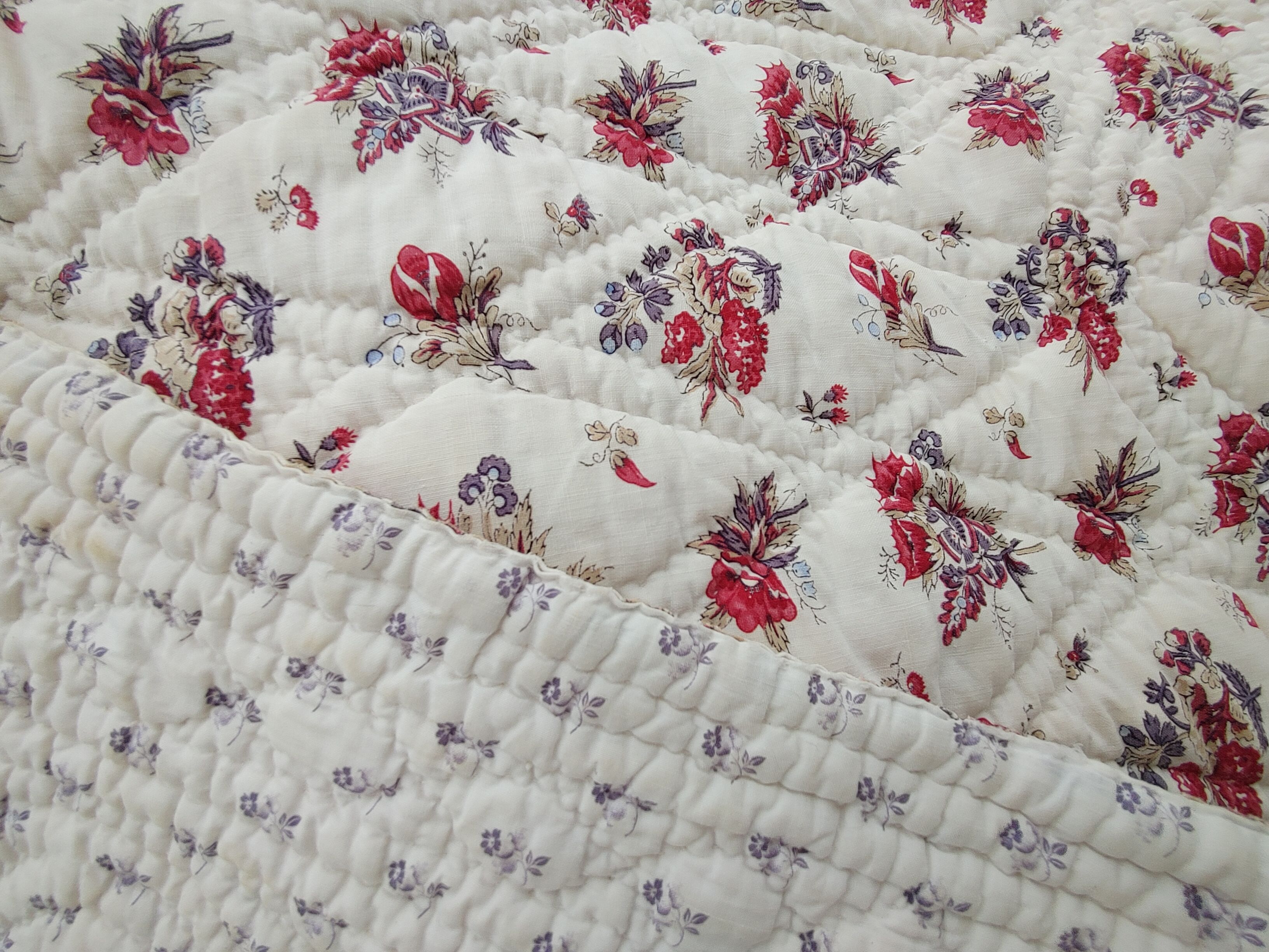 Boutis old antique quilted blanket with floral decoration - circa 1900/1920