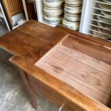 Craft furniture with 2 drawers, solid wood table.