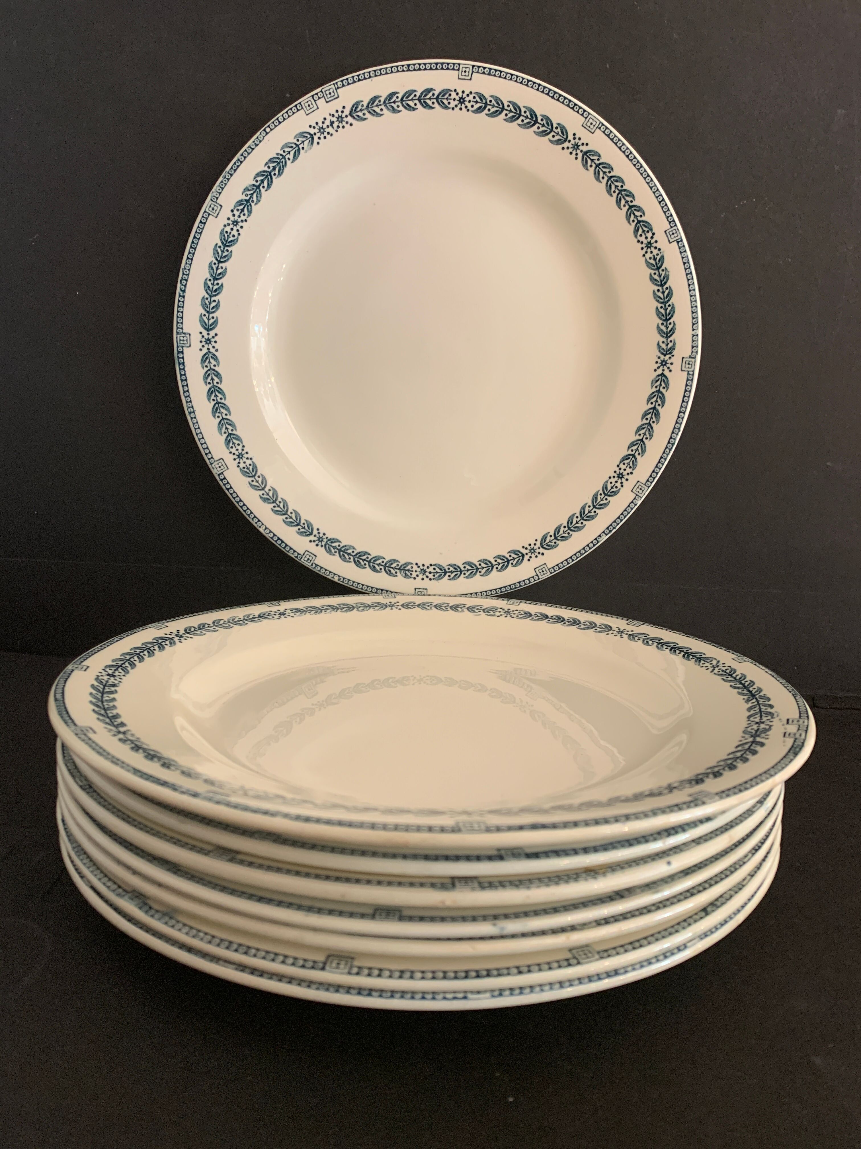 8 flat plates old Iron Earth, Salins, Condé service