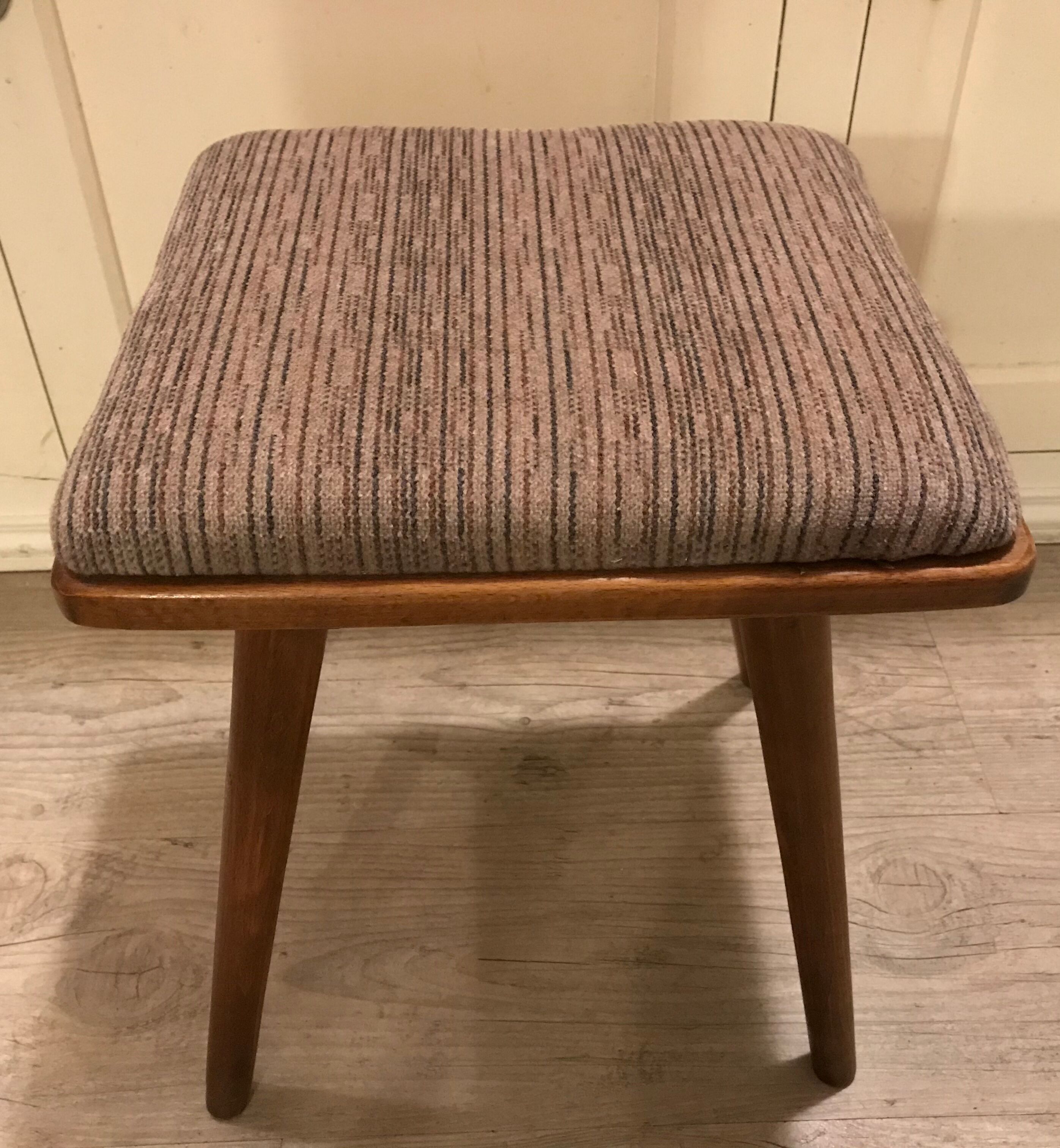 Vintage foot compass stab