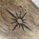 Tabouret bas ancien brodeuse en bois tourné