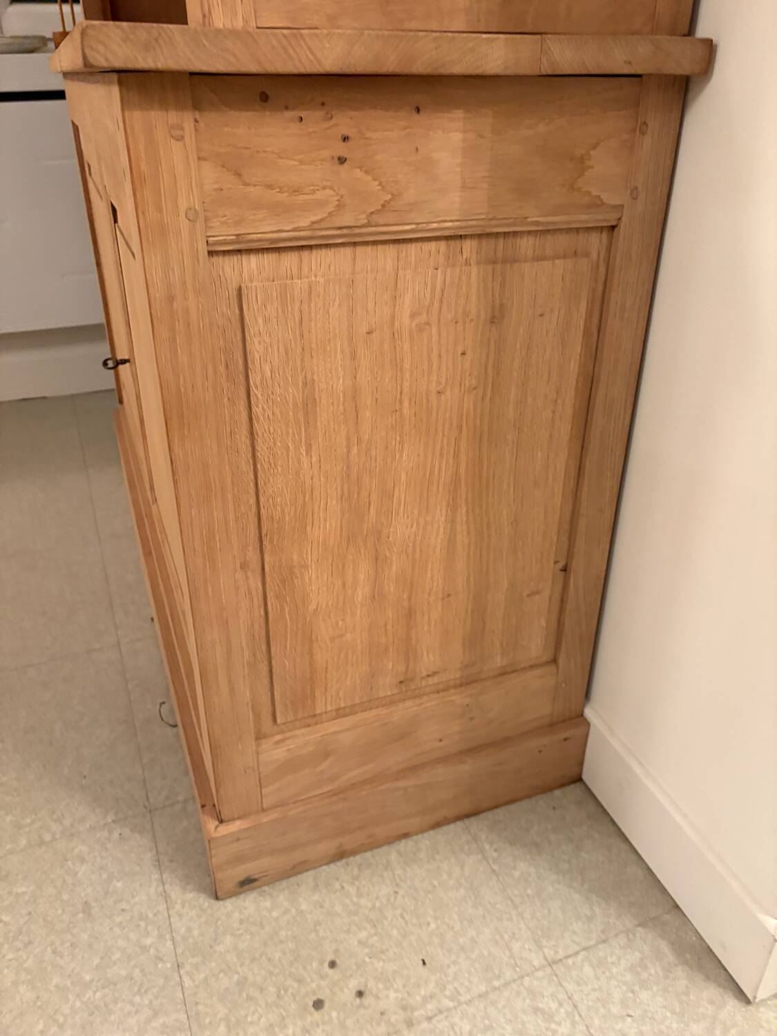 Solid oak library sandblasted