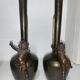 Paire de vases pichet en bronze