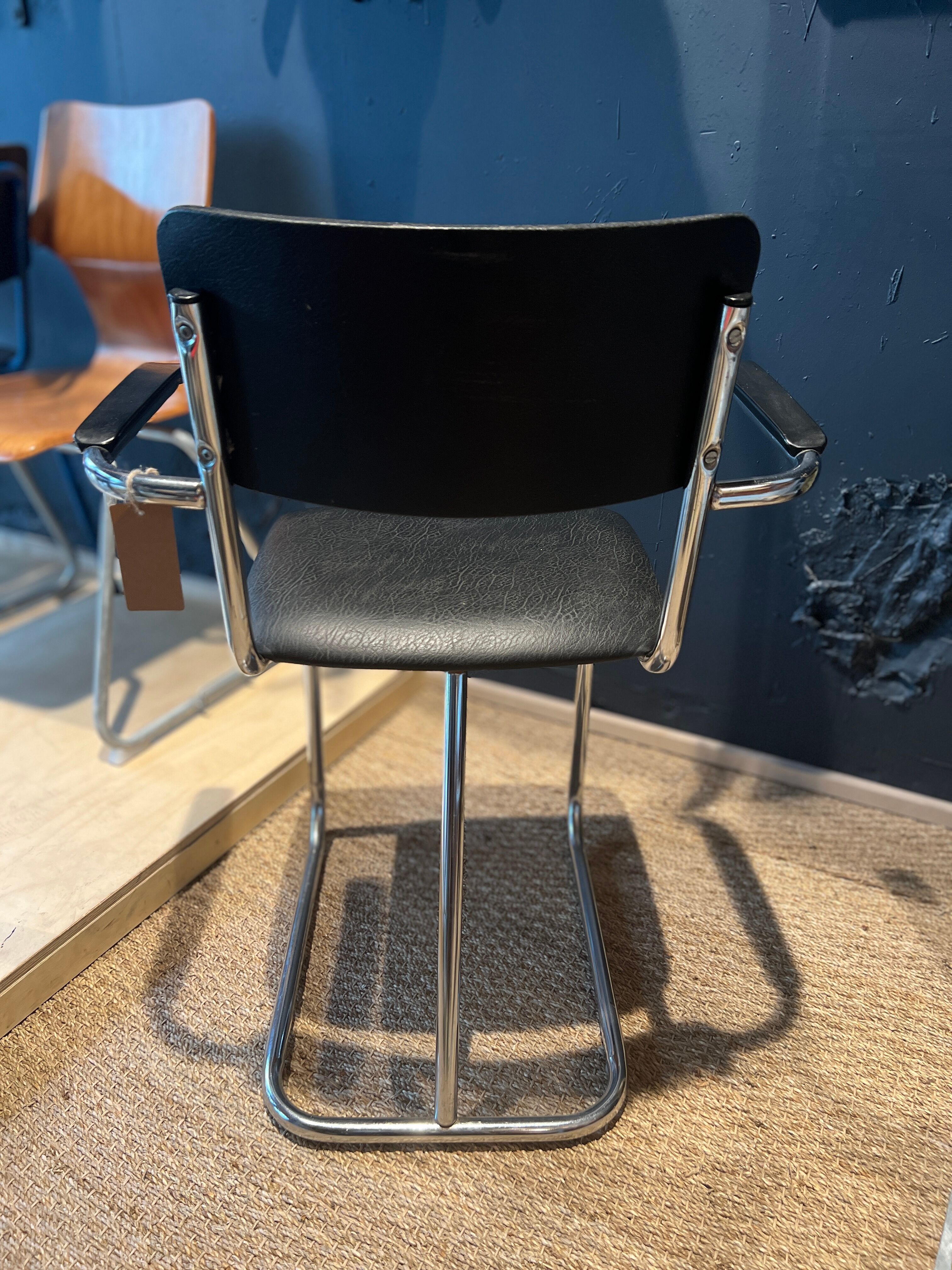 Armchair Gispen model 107 years 60