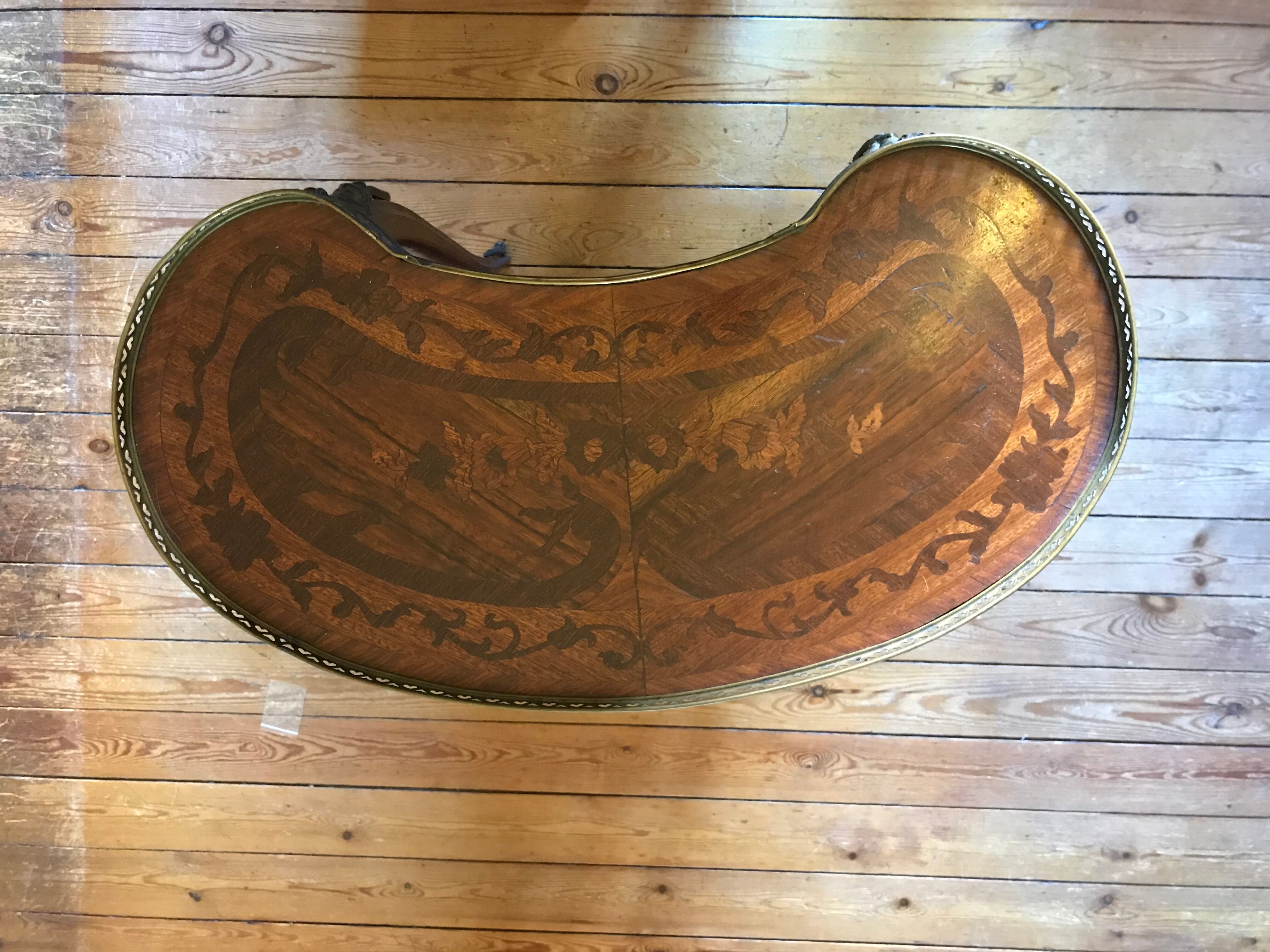 Inlaid table Napoleon lll