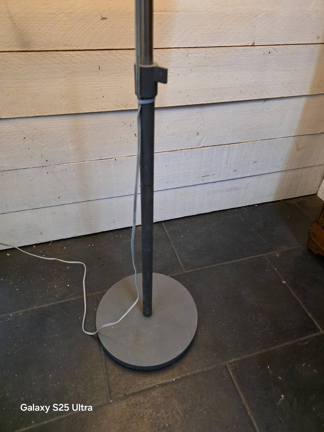 Lampadaire Space Age design 1970  Abat-jour Ø48cm