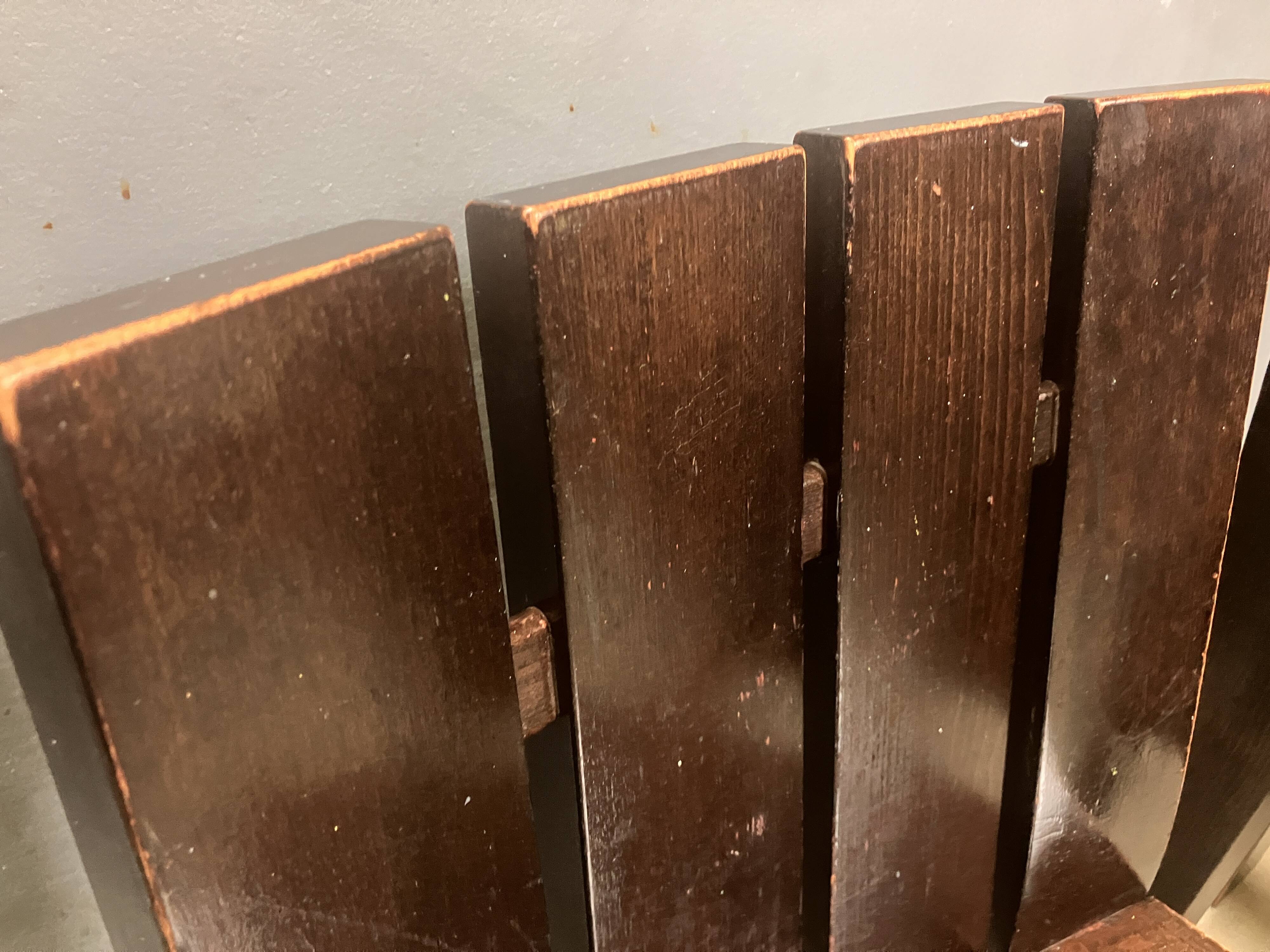 Chaises de salle à manger brutalistes et modernistes des années 70 en bois marron architectural