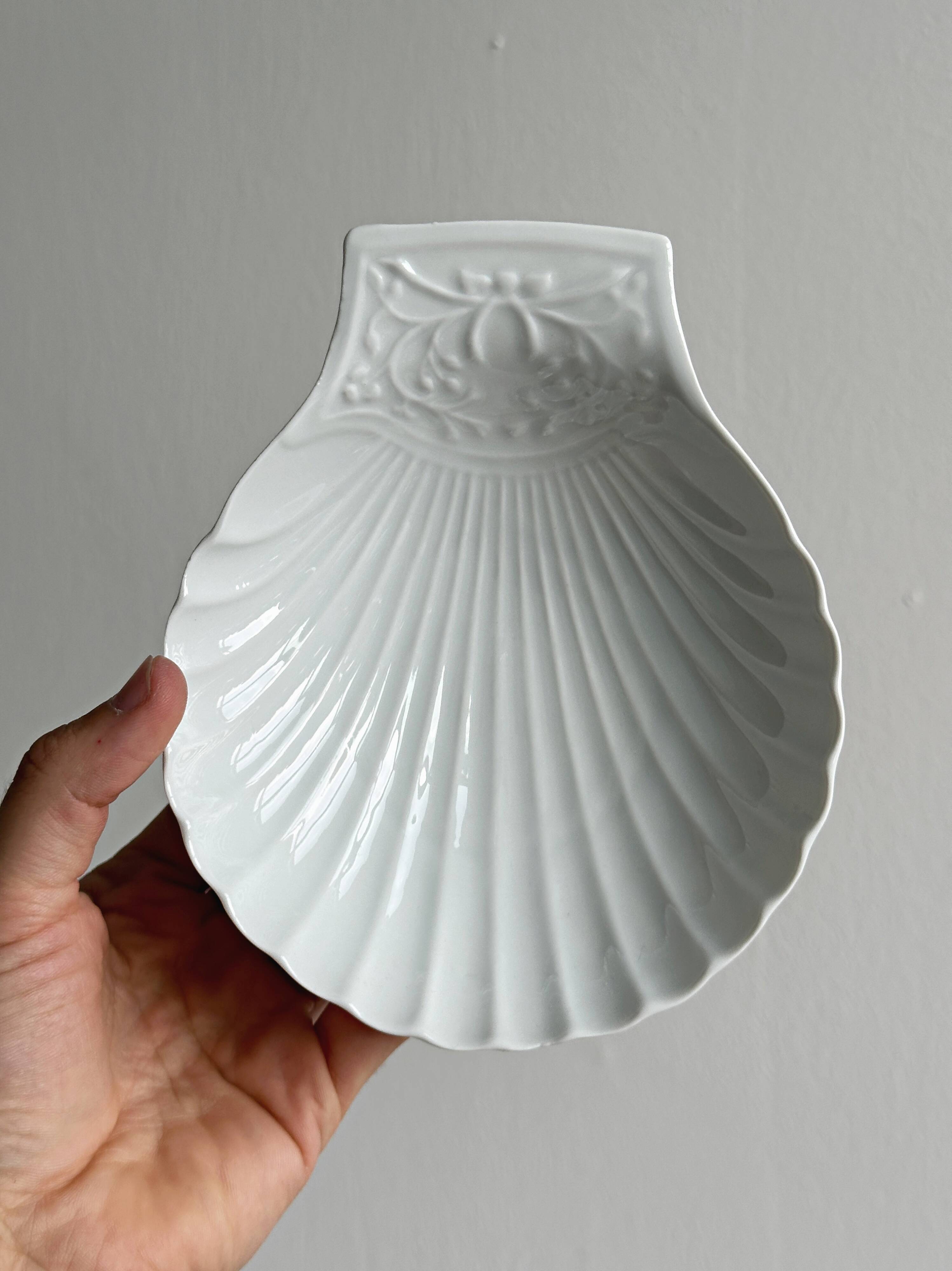 Coupelle coquillage en porcelaine blanche
