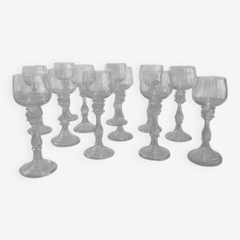 Suite of 12 Moselle wine glasses