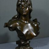 Bronze “Capture”, signed E.Villanis – Late 19th century