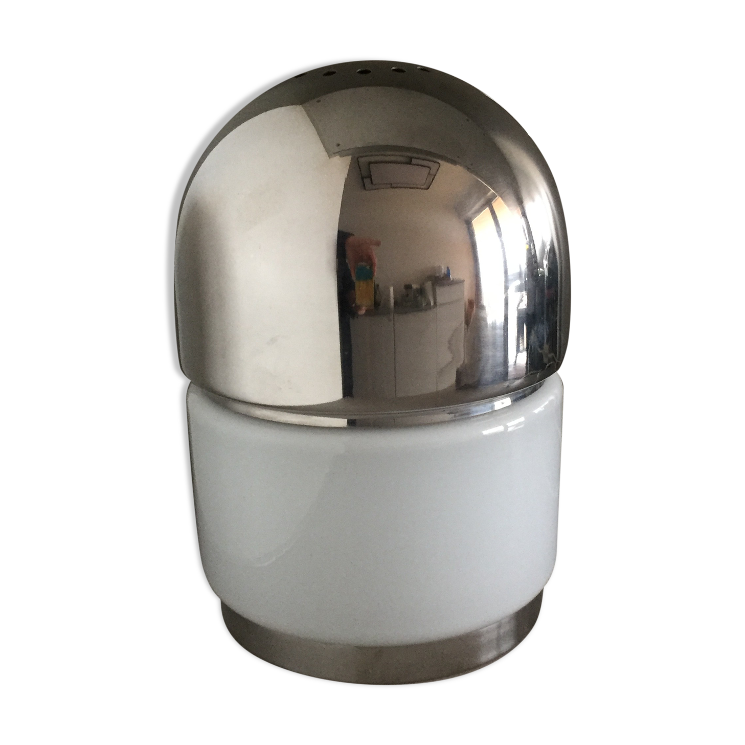 Walt and pepper lamp