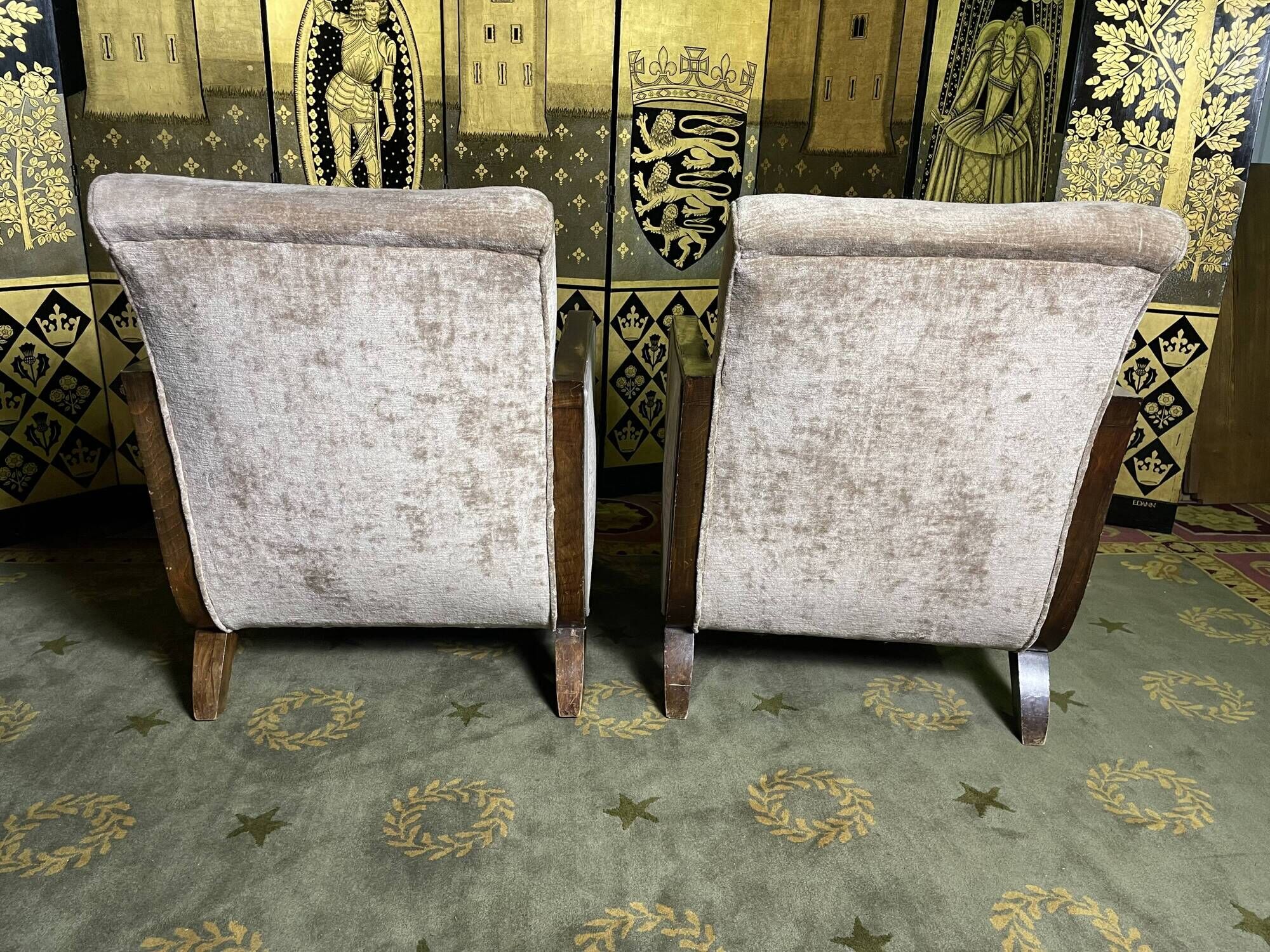 Pair of Art Deco armchairs in taupe velvet