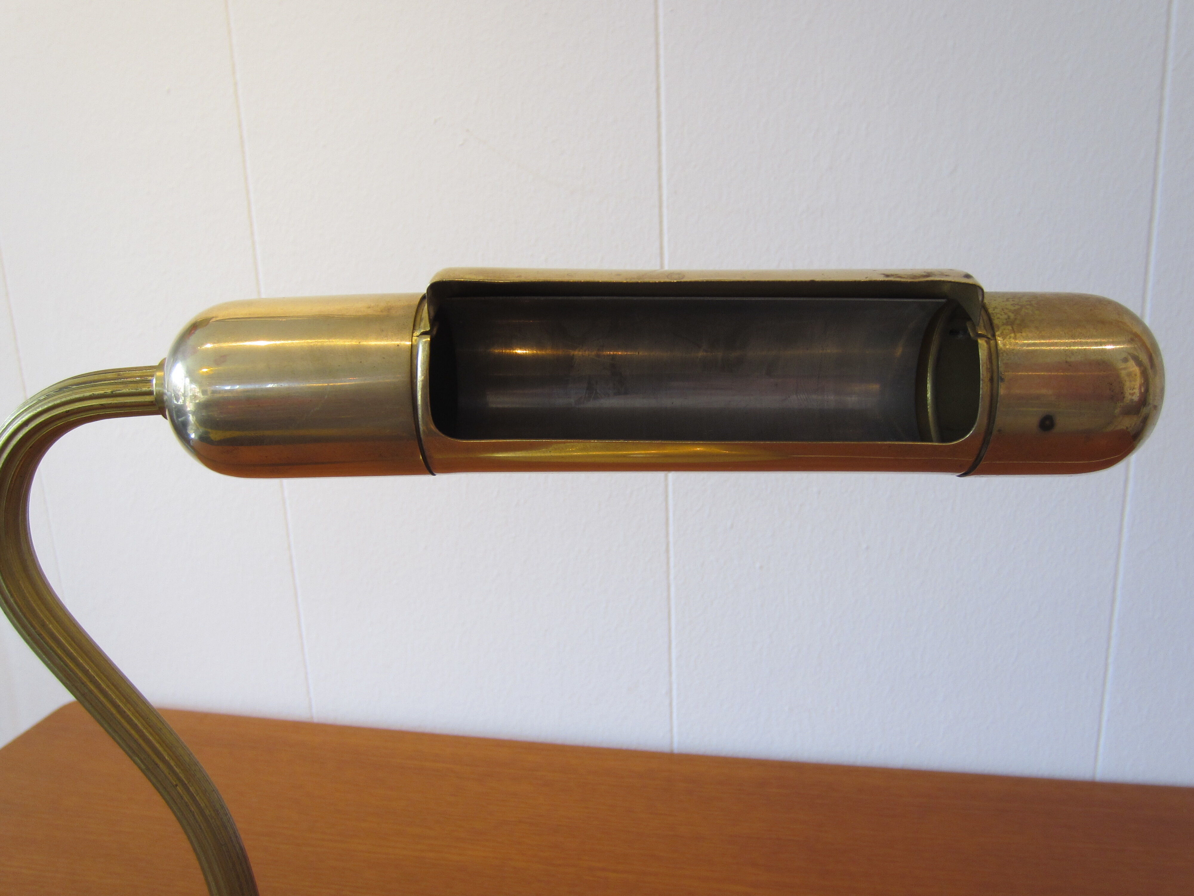 Scandinavian asea desk lamp