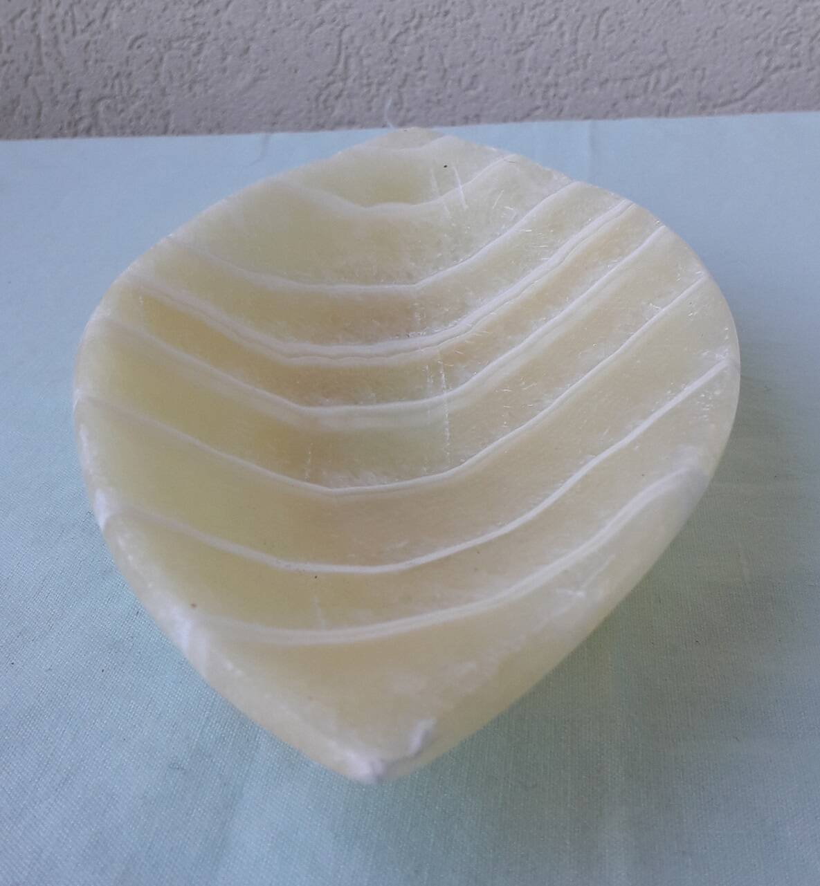 Alabaster catchall