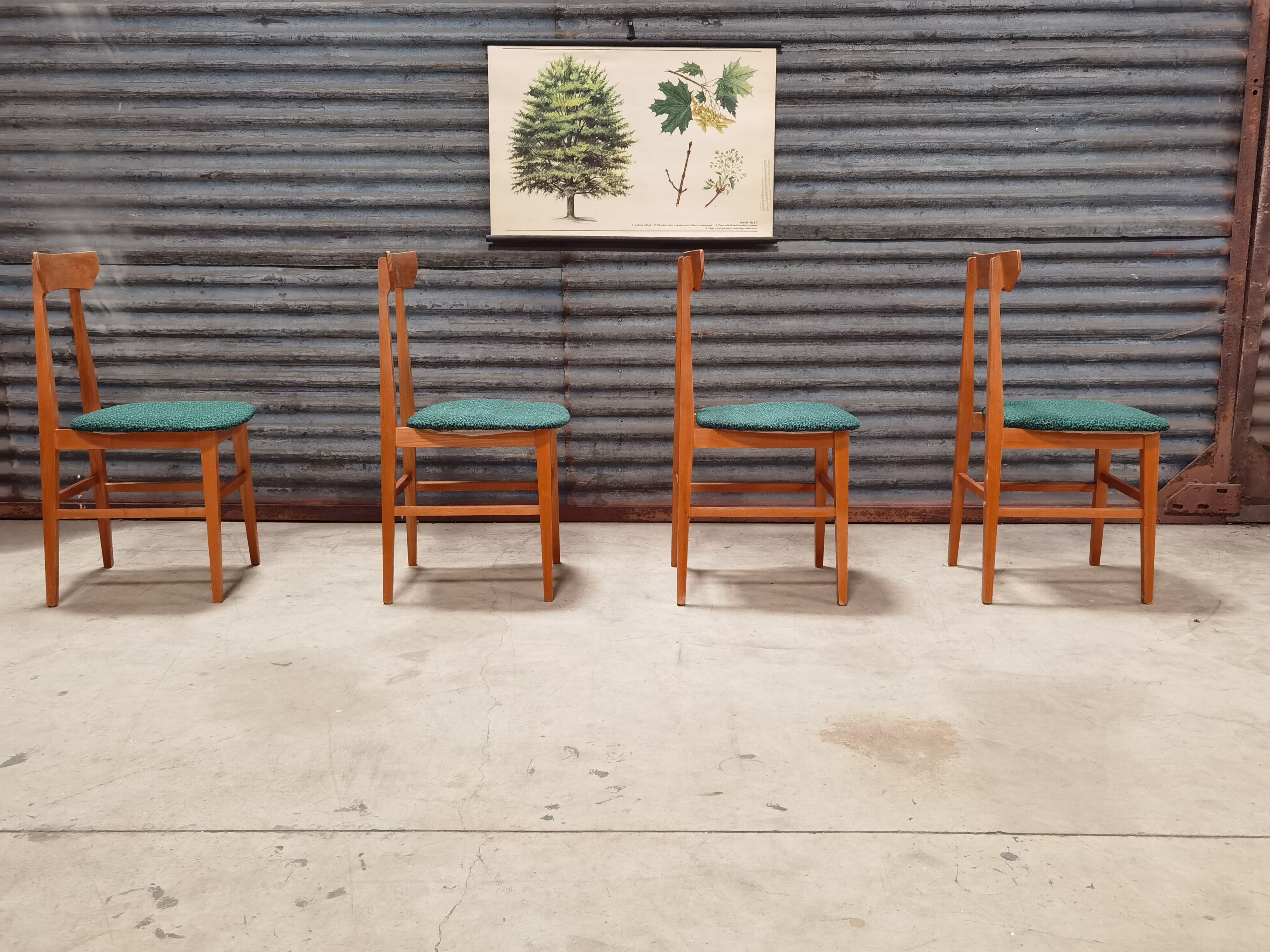 Set of 4 Chairs Drevotex Emerald Green