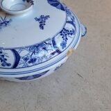 Japan model soup tureen by Creil and Montereau 19th century