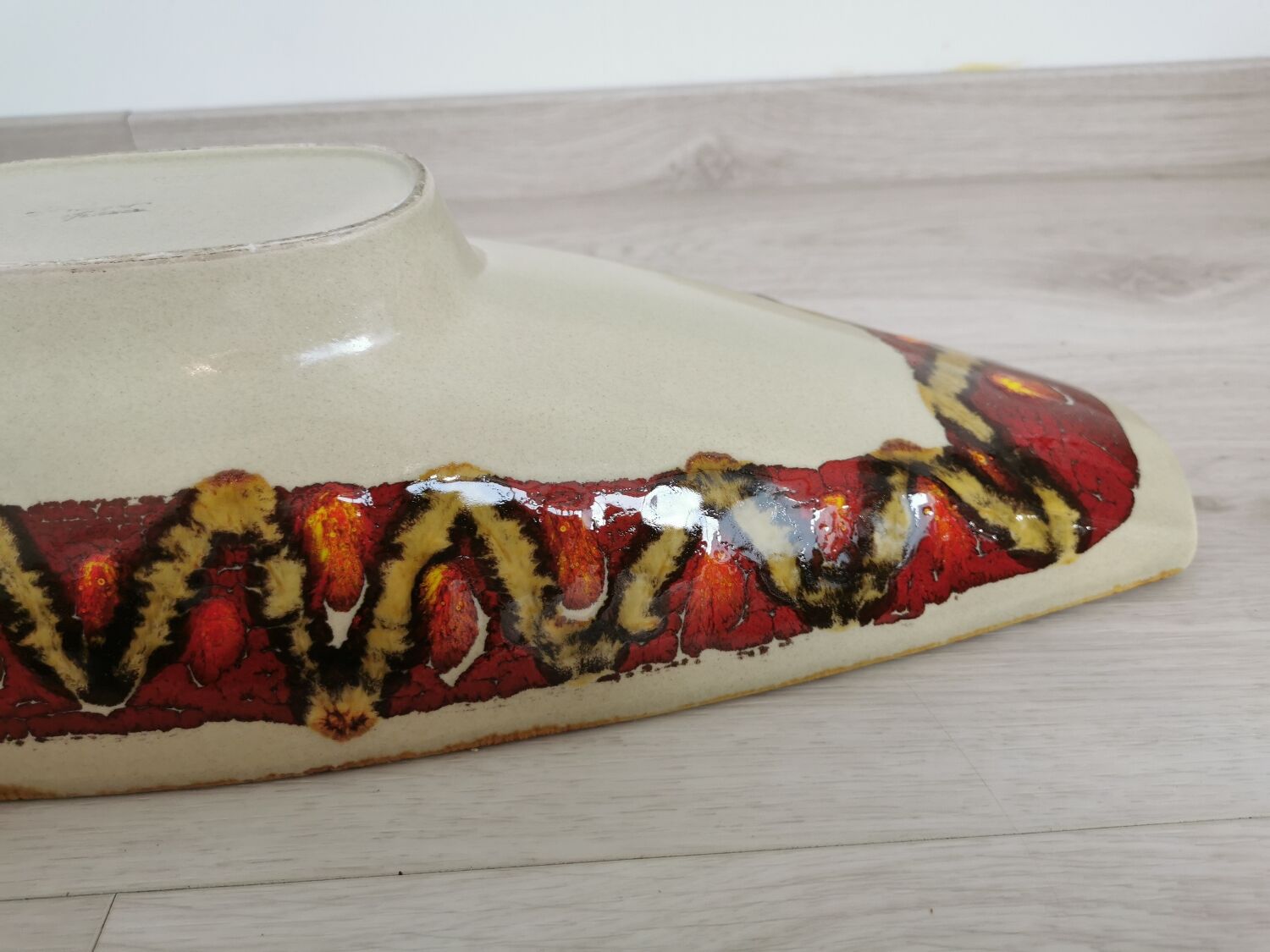 Long ceramic bowl, Saint Clément