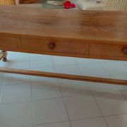 Farm table
