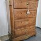 Louis XV chest of drawers in marquetry and gilded bronze - Marble top