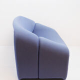 Artifort F598 M-chair by Pierre Paulin