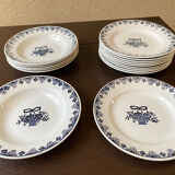 Service of 10 flat ceramic plates St Amand Marie-Rose vintage 20s/30s
